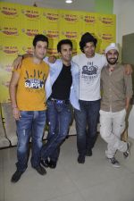 Varun Sharma, Pulkit Samrat, Ali Fazal, Manjot Singh at the Promotion of Fukrey at 98.3 FM Radio Mirchi in Mumbai on 9th May 2013 (5).JPG